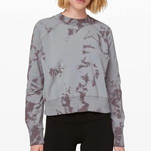 Lululemon Ready to Roll Crew
Shibori Gris Magnum- Never worn!